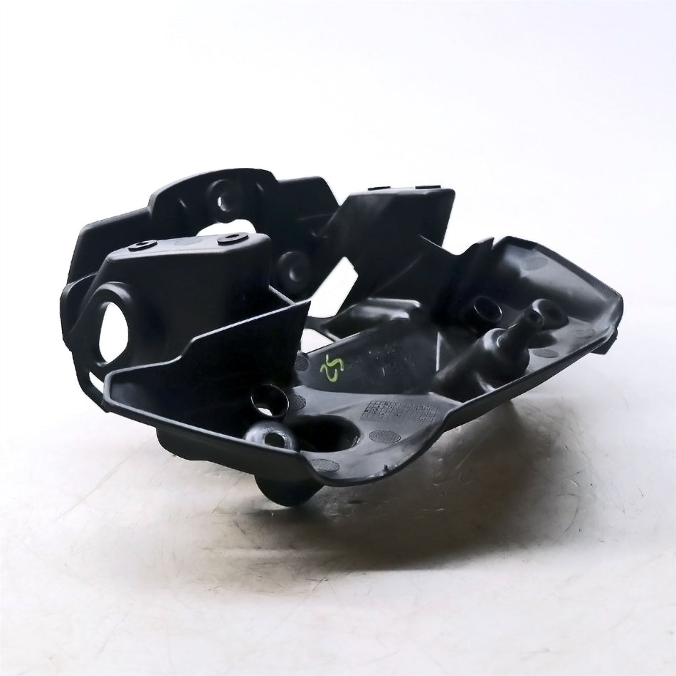 2023 Yamaha MT-125 Headlight Mounting - BSUH413000