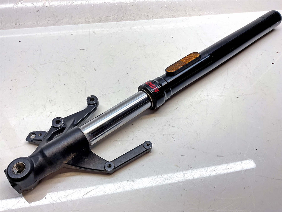 Triumph Tiger 660 Right Fork