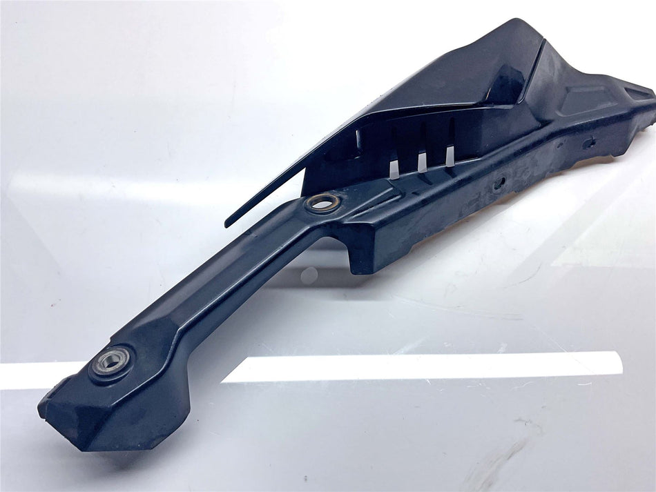 2018 Yamaha MT-10 Right Hand Seat Fairing Panel - B67217410000