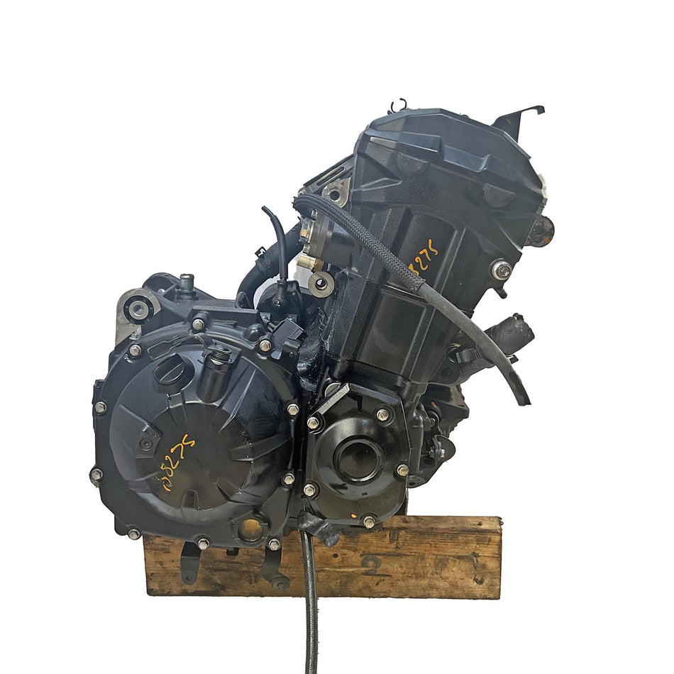 2025 Kawasaki ZR 900 Engine - 13547 Miles - Tested