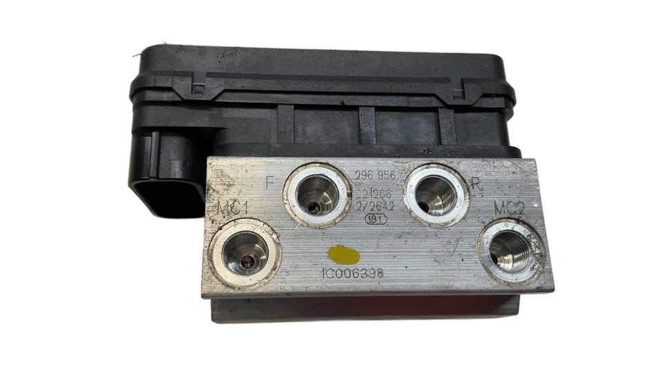 2024 Vespa GTS125 ABS Pump Modulator 1C006398