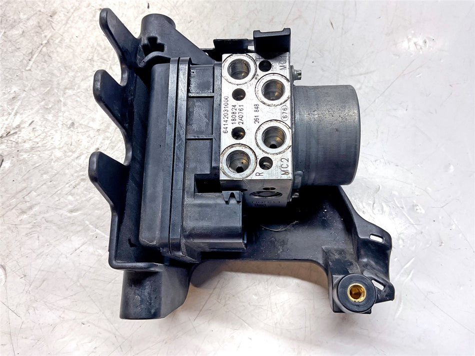 2019 KTM 790 Duke ABS Modulator Pump - 64142031044