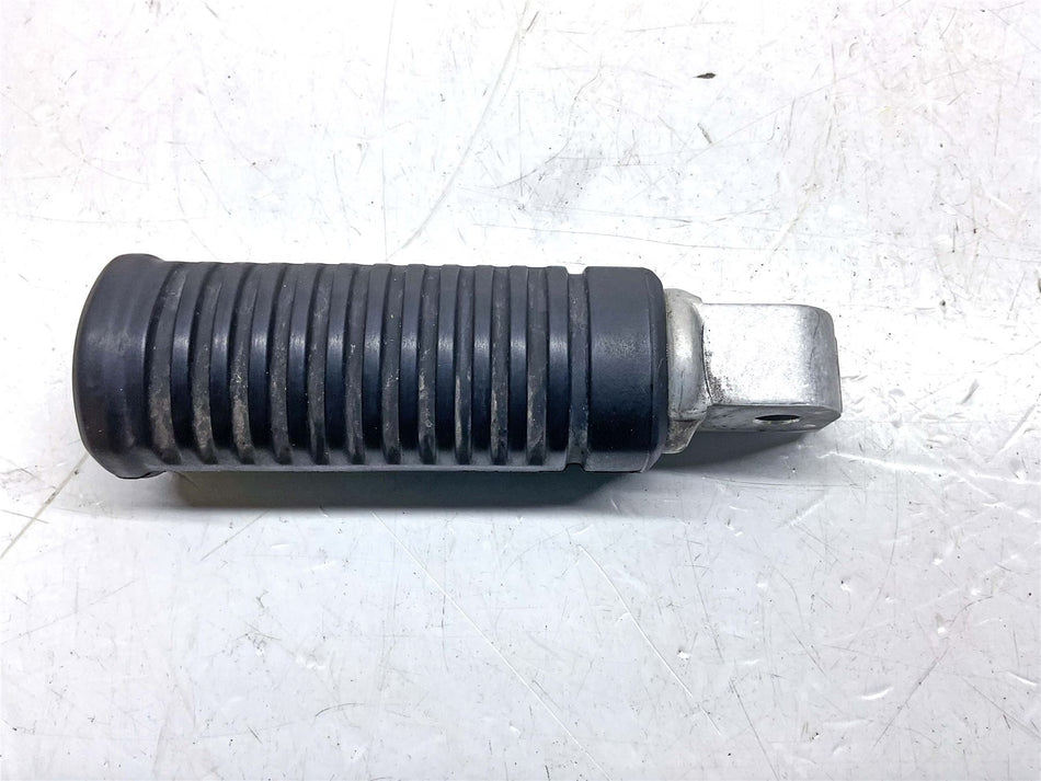 2023 Harley-Davidson Street Bob FXBBS 114 Right Rear Footrest  - 50500609