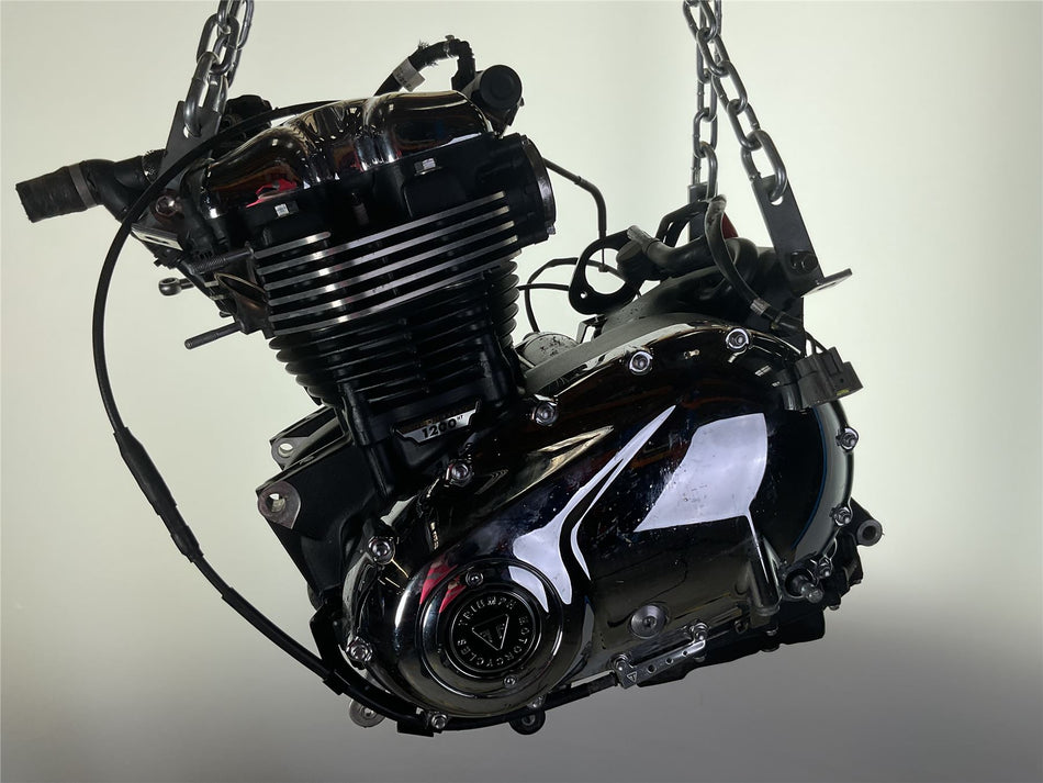 2017 Triumph Bonneville Bobber Complete Engine, 4815m, Warranty Incl - B60072