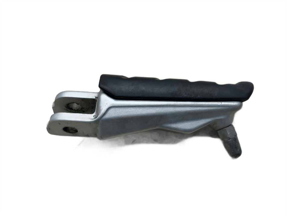 2020 BMW F900XR Front Right Footrest Peg 46718394464