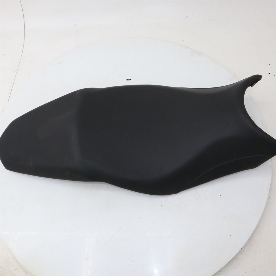 2015 TRIUMPH STREET TRIPLE 675 R Seat Saddle - T2304079
