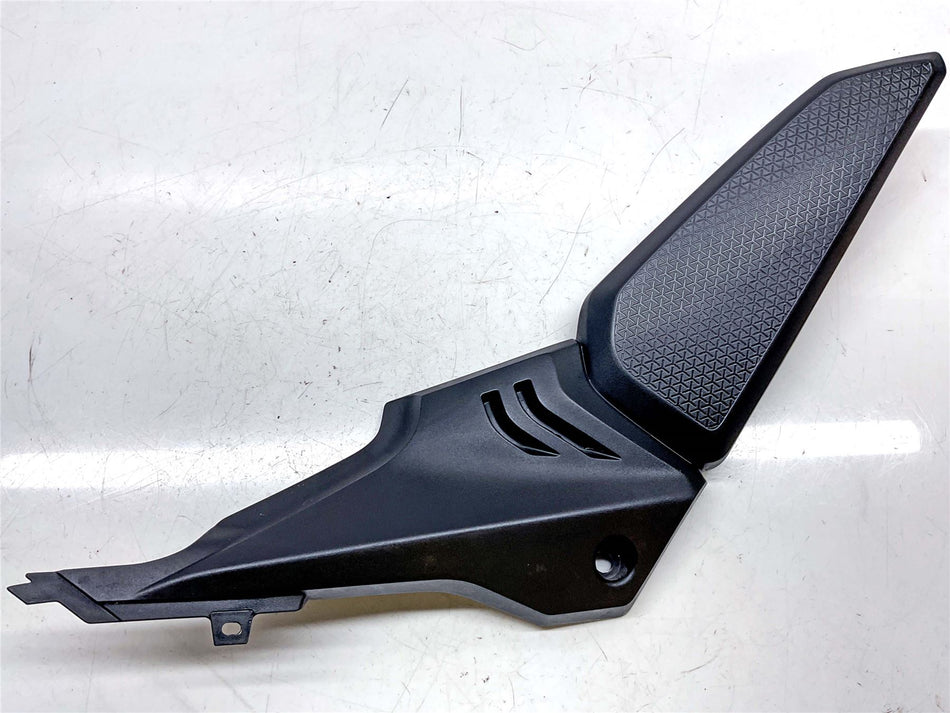 2020 Honda CB650R Right Middle Side Panel Cover - 83511MKND500