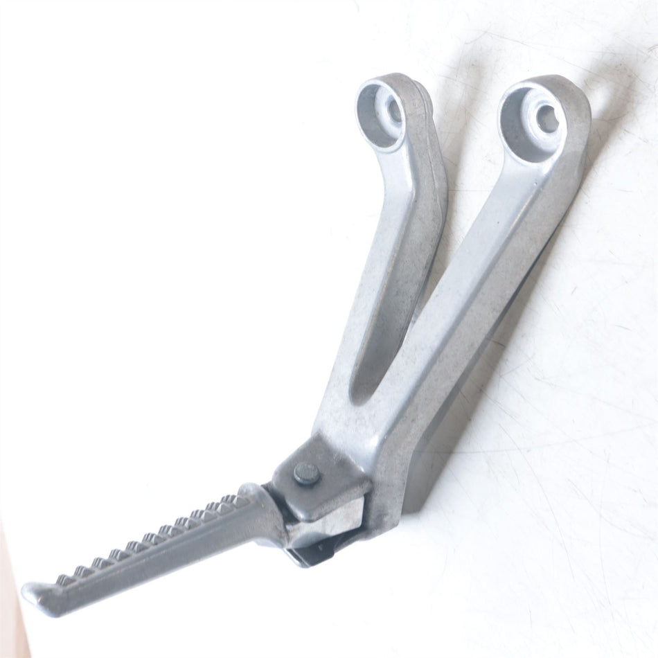 1999 Honda CBR900RR Right pillion Footrest  - 50720KT7761