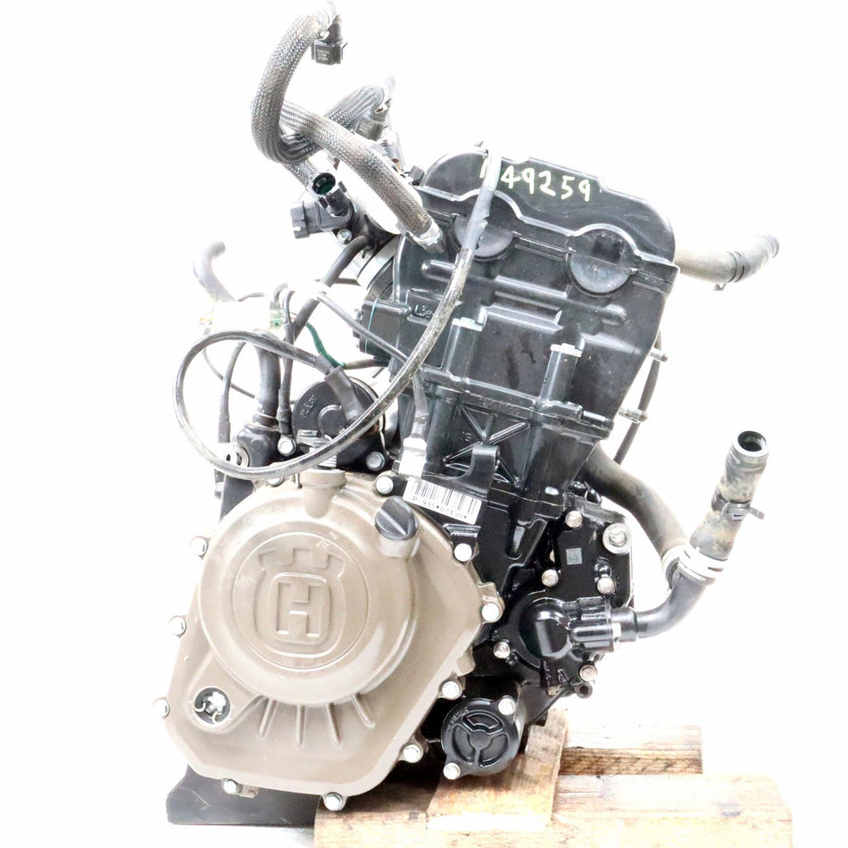 2021-2023 Husqvarna Svartpilen 125 Engine 1000 Miles - Great Condition