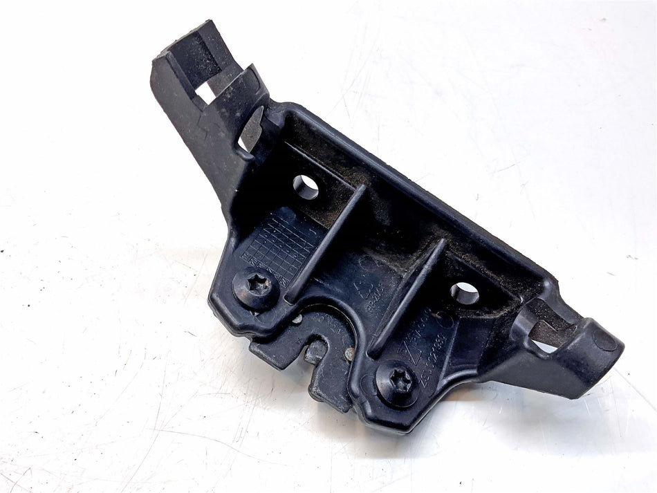 2023 Vespa 125 Primavera Saddle Lock - CM023701