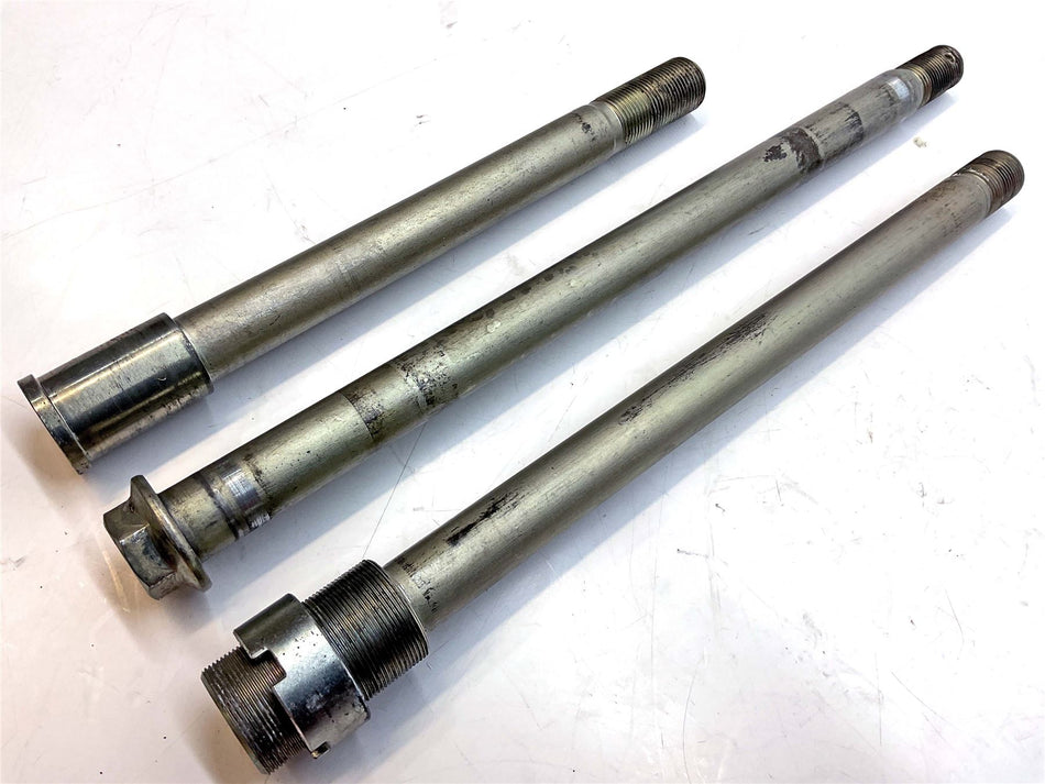 2022 Kawasaki Z900 ZR900 Wheels and Swingarm Axles