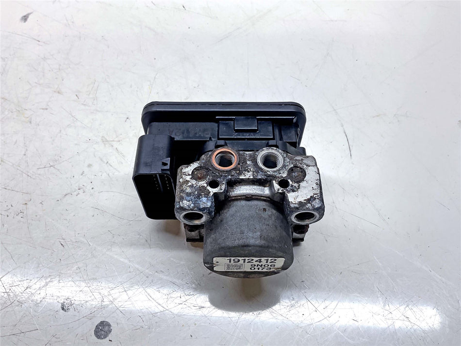 2020 Indian Scout Bobber ABS Pump - 2205610