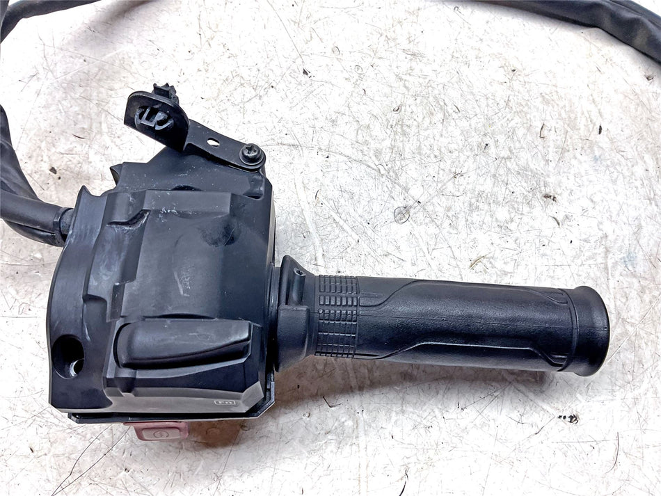 2022 Honda CRF1100L Africa Twin Adv Sports Right Switchgear - 35135MLGEG1