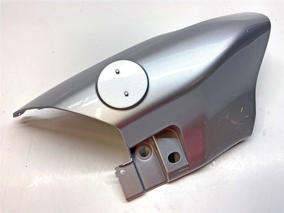 2021-2023 Yamaha MT-09 Left Fuel Tank Panel