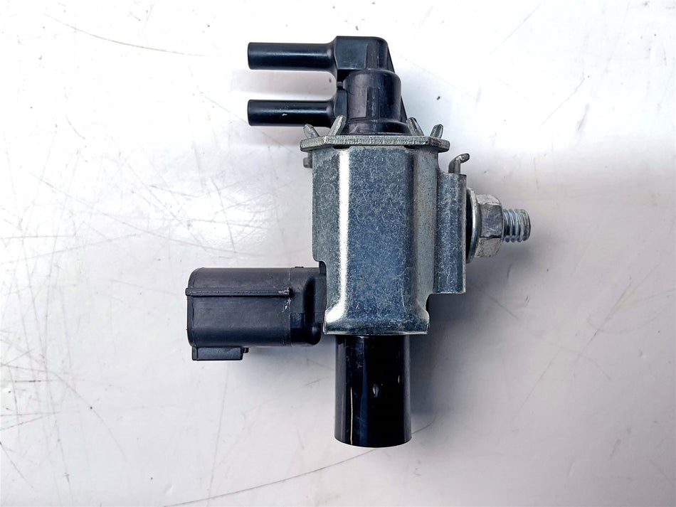 2018 Kawasaki Ninja ZX10R ZX1000 SE Solenoid Valve - 161260705