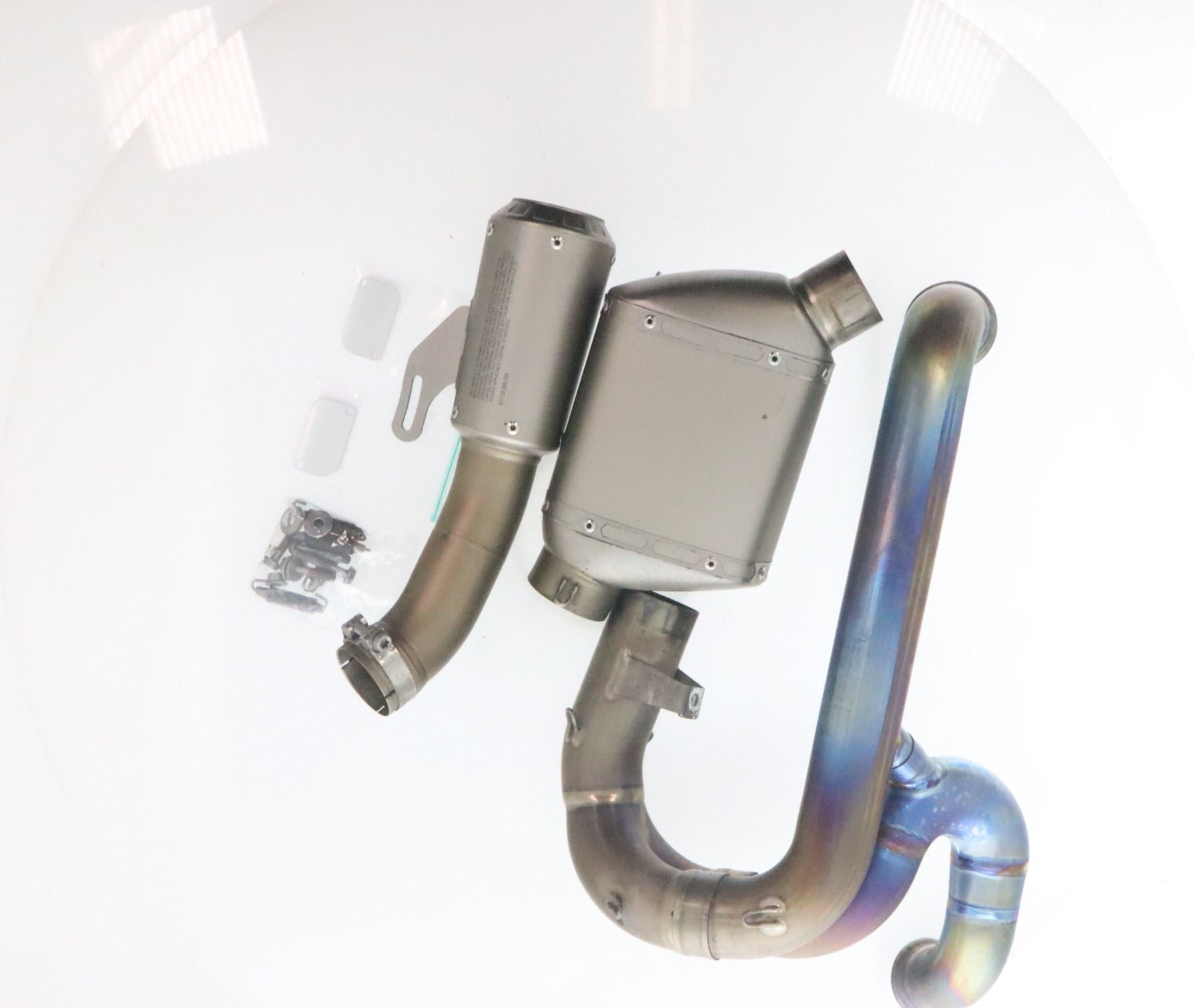 2020-2024 KTM 1290/1390 SUPER DUKE R AKRAPOVIC EVOLUTION LINE