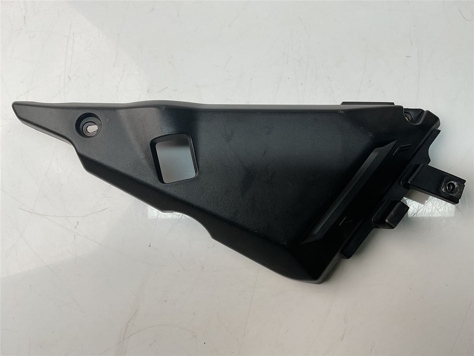 2018 Kawasaki Z650 ER650 Right Upper Side Fairing - 360010643