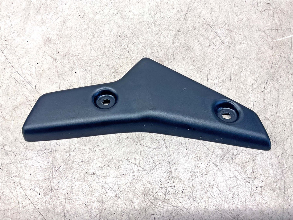 2022 Triumph Street Triple R Left Rad Trim - T2316120