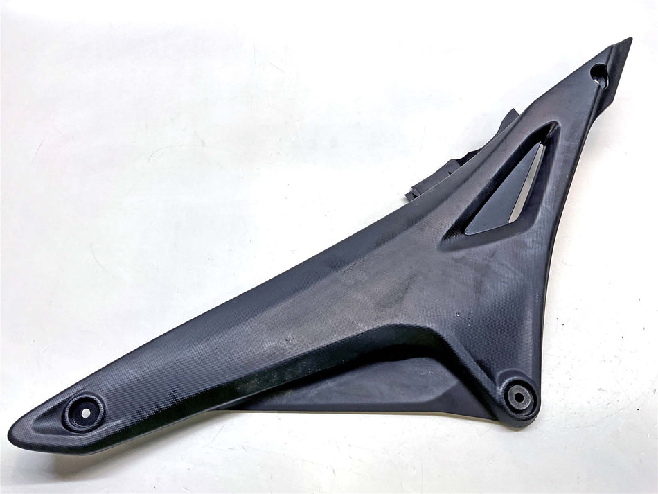 2023 Yamaha YZF-R 125 Left Side Cover Faring Panel - BNUF171100