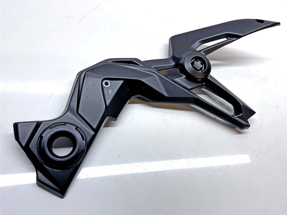 2021 Kawasaki Z900 ZR900 Right Frame Cover - 140930927