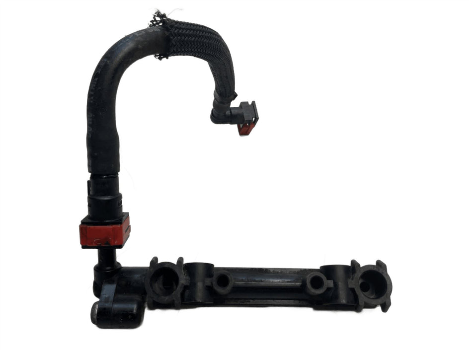 2014 Kawasaki ER-6N Fuel Injector Rail 490440011