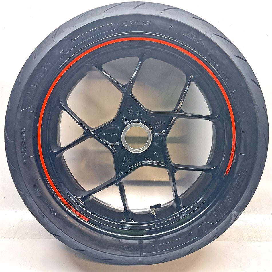 2017 KTM 1290 Super Duke R Rear Wheel & Tyre - 6141010100030