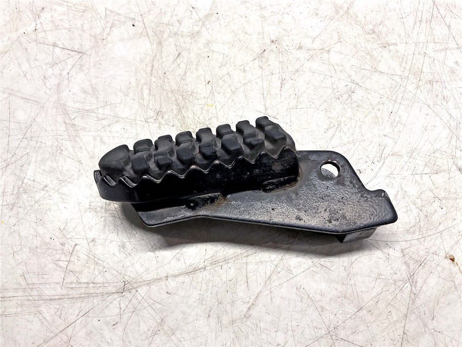 2012 Triumph Tiger 1200 Right Front Footrest - T2085114