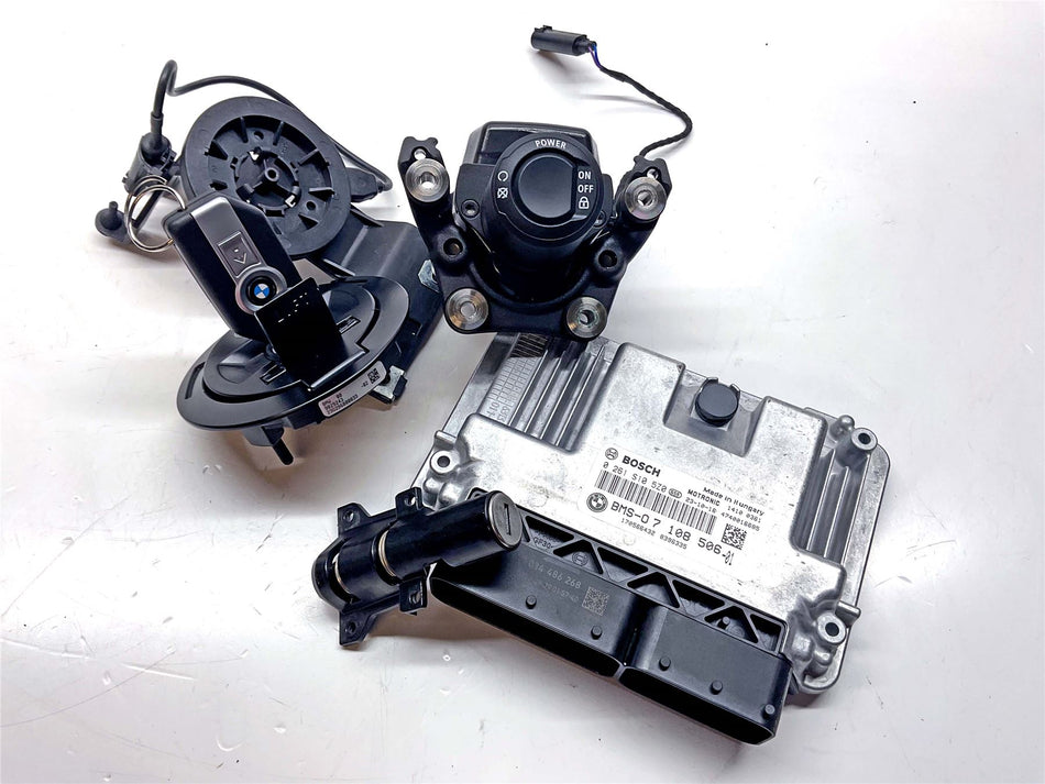 2025 BMW M1000R Lock Set & ECU - B61909LS