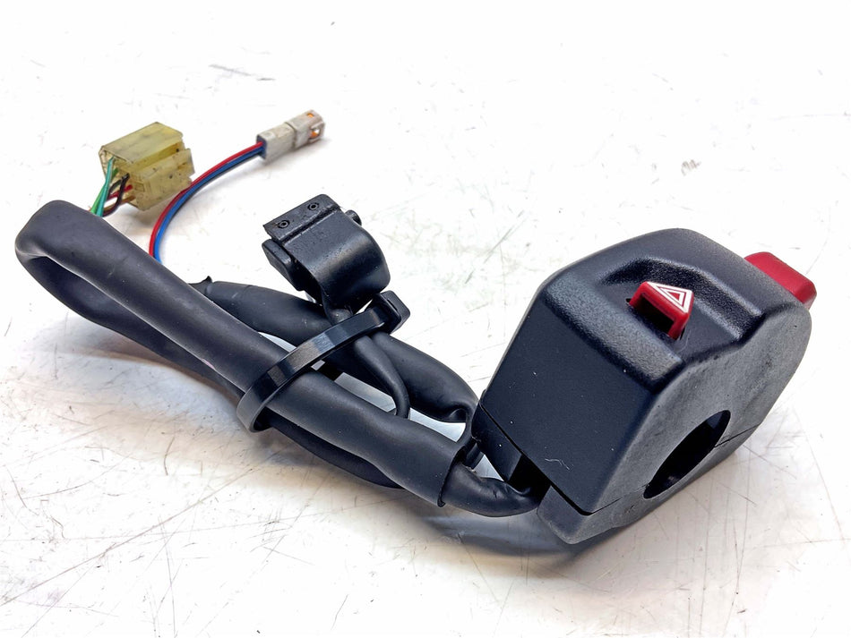 2019 Triumph Street Twin Switchgear Right - T2048653