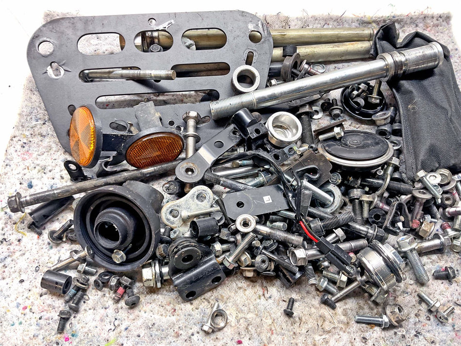 2025 Kawasaki Vulcan S 650 EN650 Assorted Nuts, Bolts & Fixings