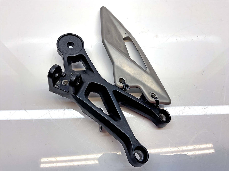 2023 Triumph Street Triple 765 R Front Right Footrest Hanger - T2082980