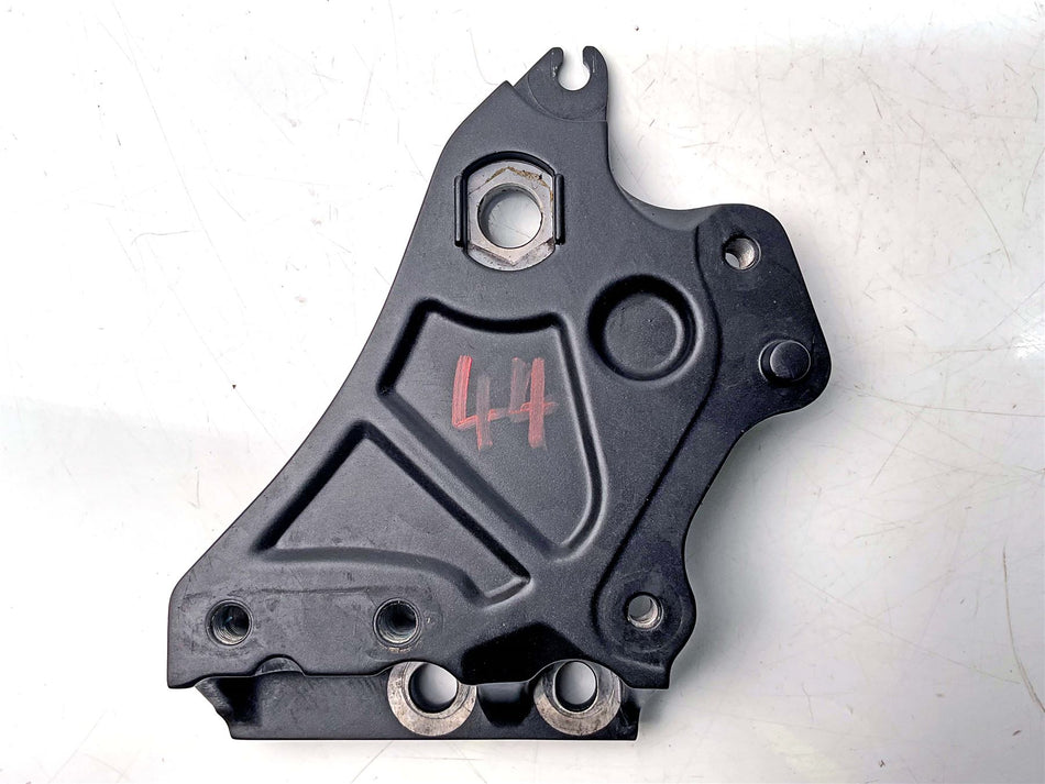 2022 Yamaha Tracer 7 Leftf Footrest Bracket - B34274A30100