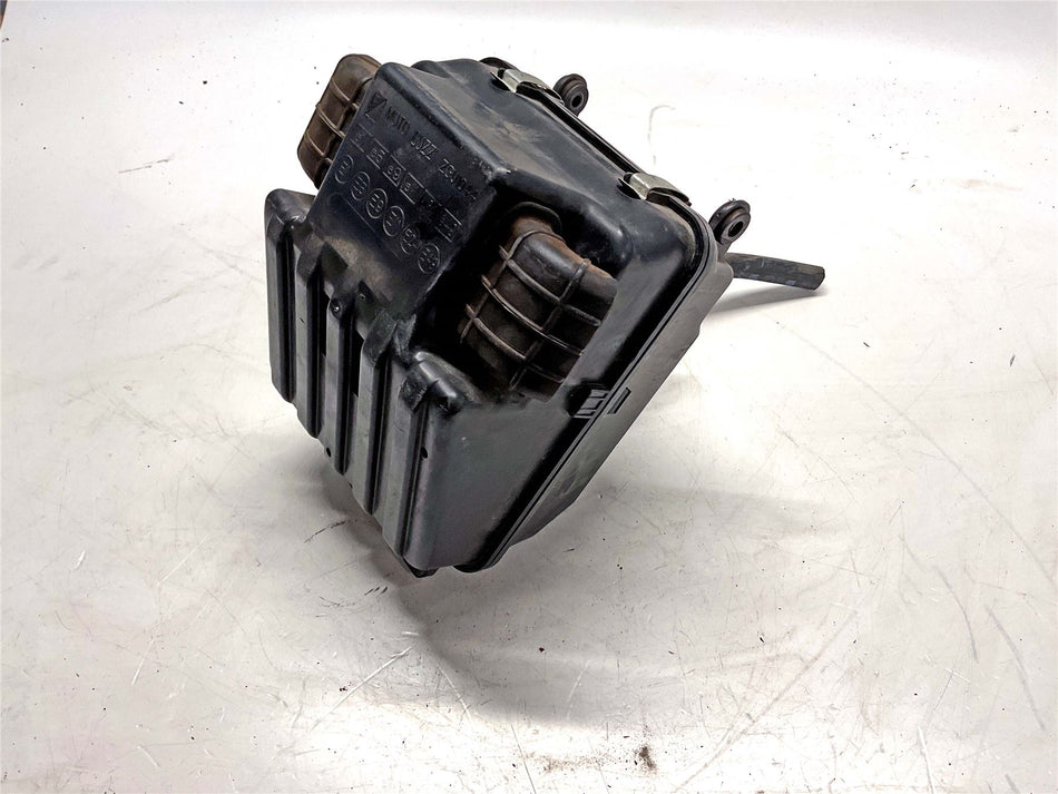 2021 Moto Guzzi V85 TT Travel E4 Airbox