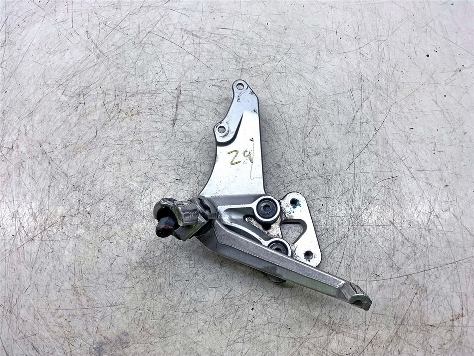 2006 Suzuki GSX-R750 Right Front Footrest Hanger & Pedal - 4351101H01000