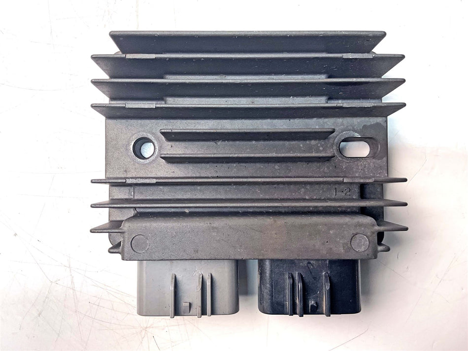 2018 Kawasaki Ninja ZX10R ZX1000 SE Regulator Rectifier - 210660748