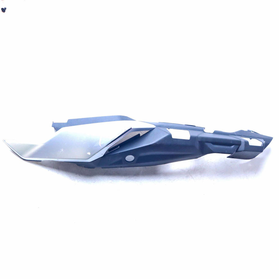 2018 Yamaha Tracer 900 GT Let Rear Side Panel - B5C2171100P1