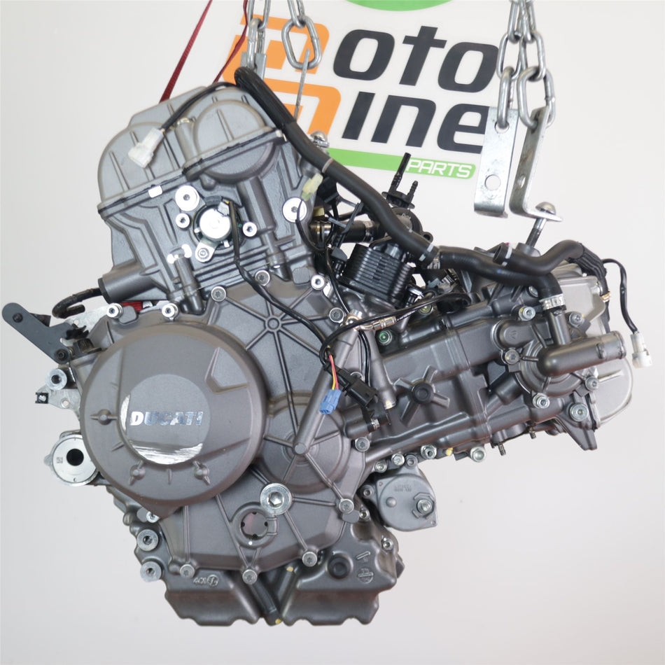2025 Ducati Streetfighter V2 Engine - Warranty Incl