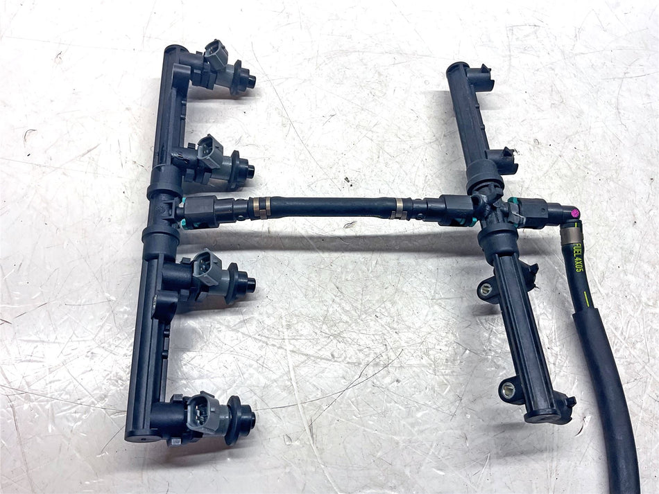 2015 Honda CBR1000RR Fireblade Fuel Rail - 16610MFL003