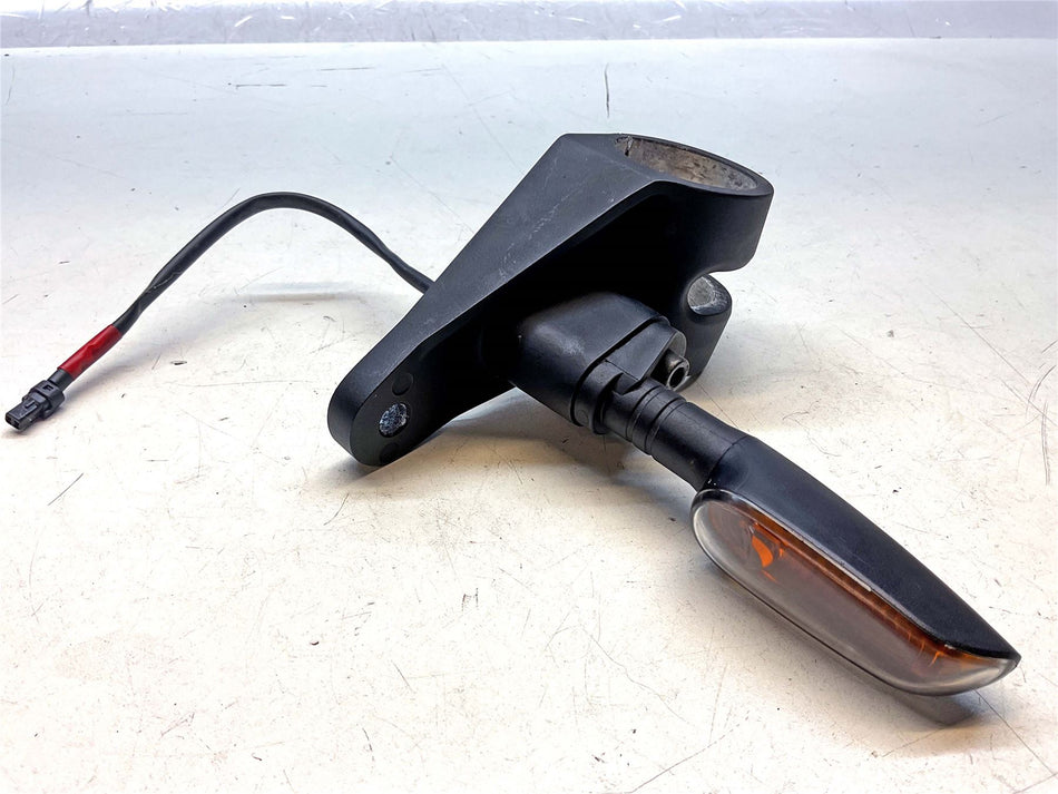 2024 Moto Guzzi V9 Bobber Front Left Indicator - 2B006729