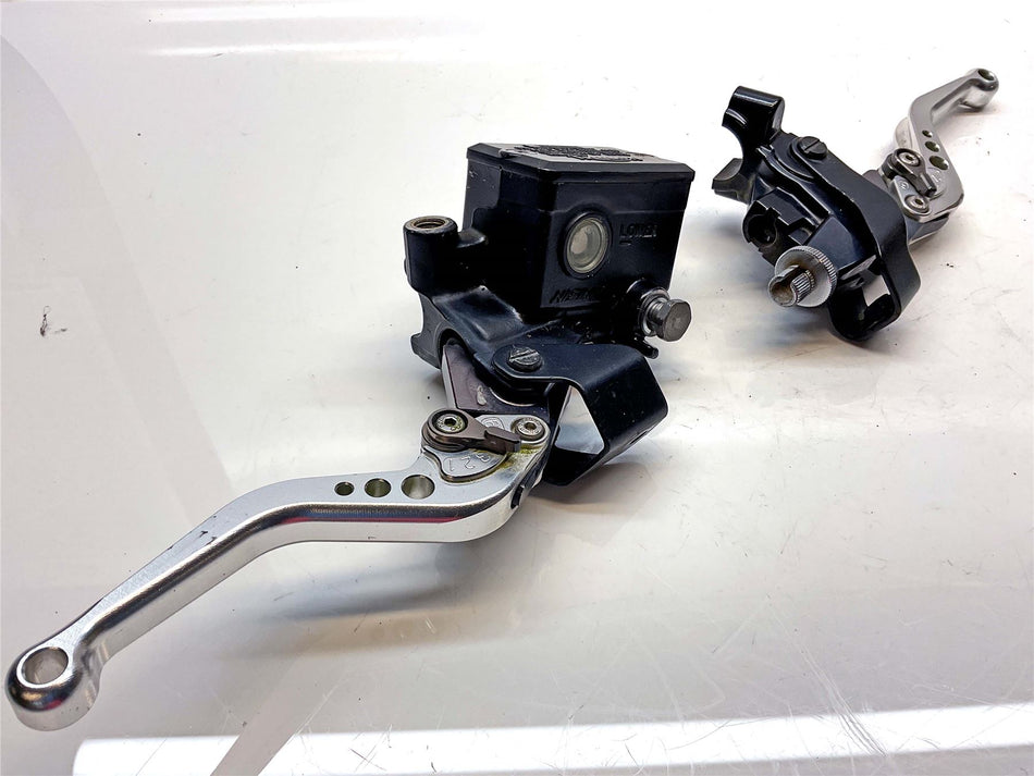 2014 Triumph Tiger 800 ABS Front Brake Master & Clutch Lever Set - T2020755