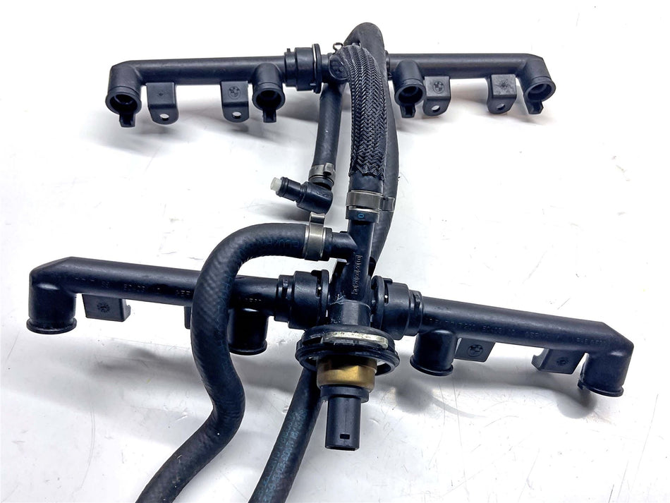 2010 BMW S1000RR Fuel Injecton Rail - 13537694579