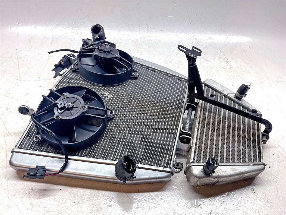 2016 Aprilia RSV4 Factory Radiator - 2B003834