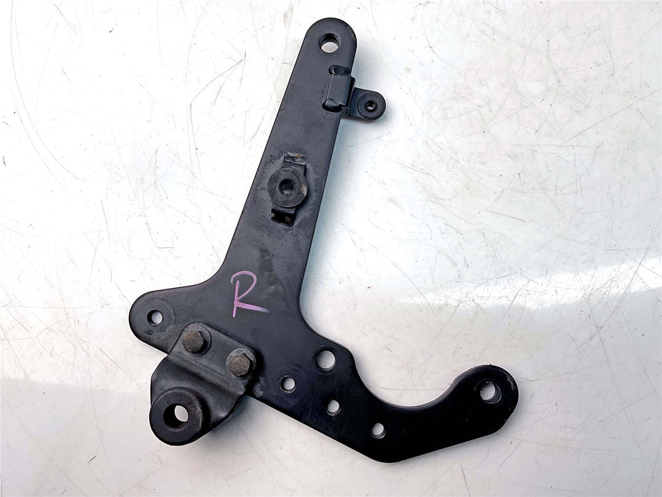 2015 Kawasaki Vulcan S 650 EN650 Right Swingarm Bracket Step - 320540350