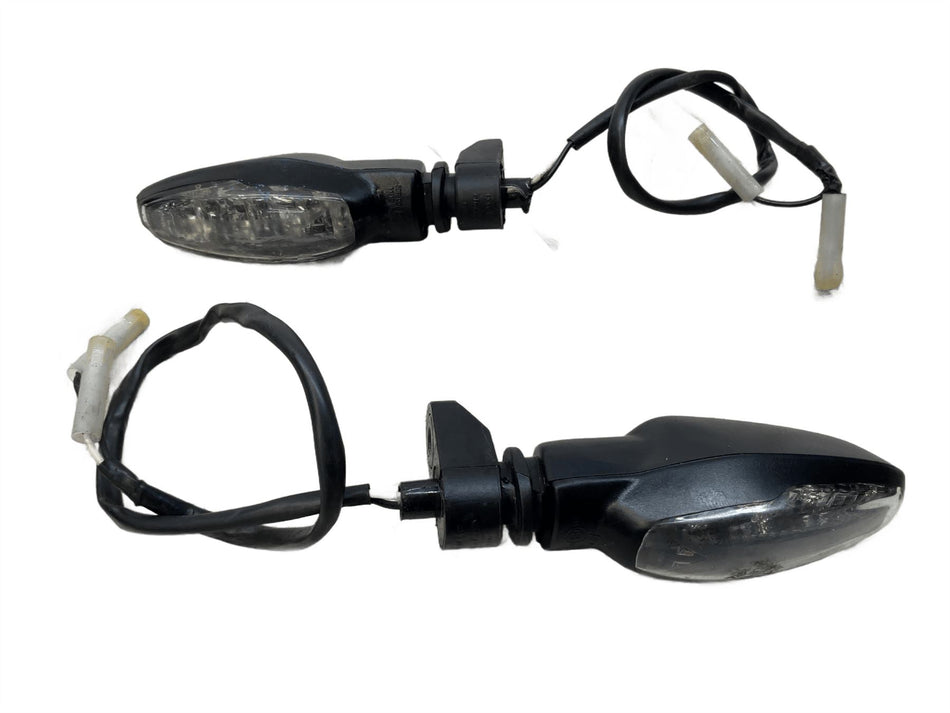 2025 Triumph Street Triple 765 RS Front Indicators Pair T2700831