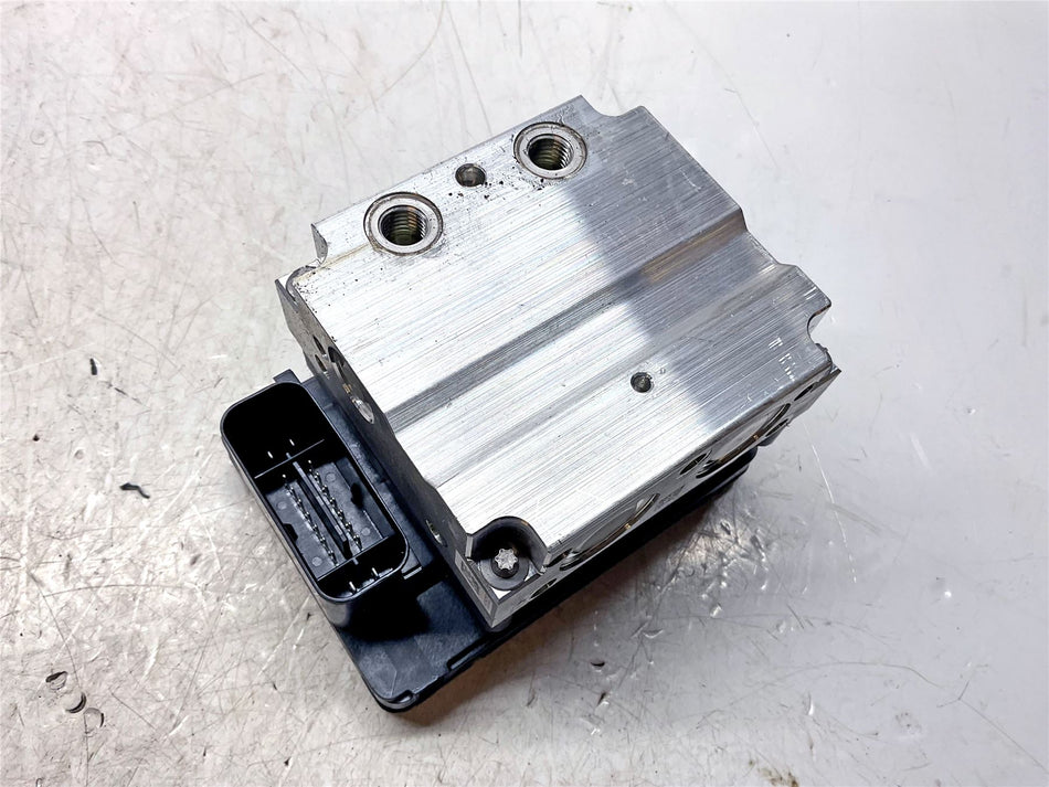 2024 Harley-Davidson Sportster S RH1250S ABS Modulator Pump - 41100105A