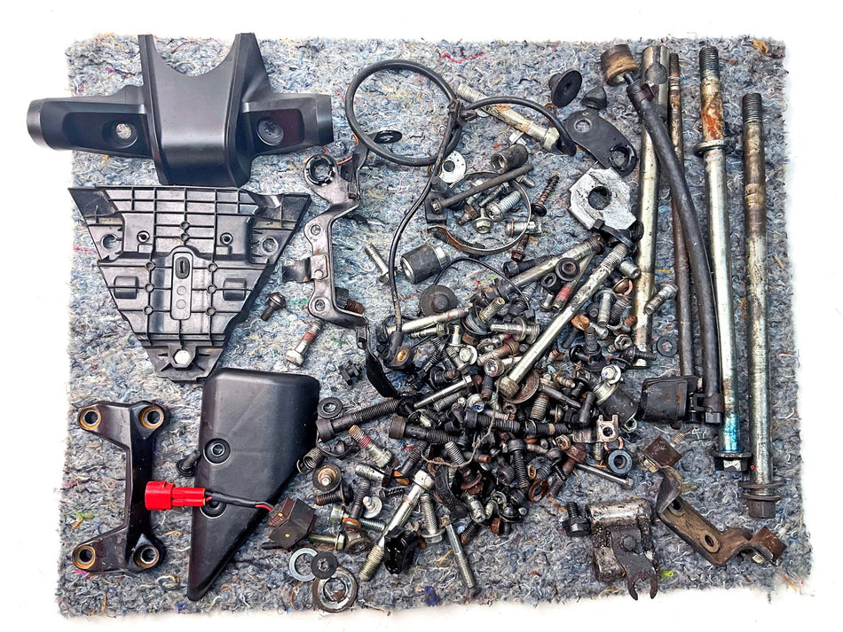 2022 KTM Duke 125 Assorted Nuts, Bolts & Fixings