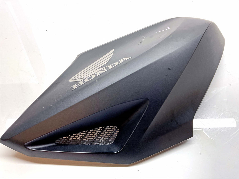 2025 Honda CB1000 HORNET SP Left Fuel Tank Cover - 64435MLLD00ZA