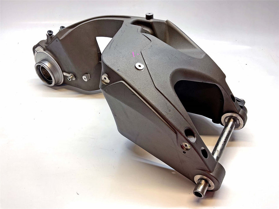 2016 Ducati Monster 821 Swingarm