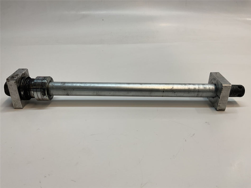 2015 Kawasaki ER-6f Rear Wheel Axle / Spindle - 410680054