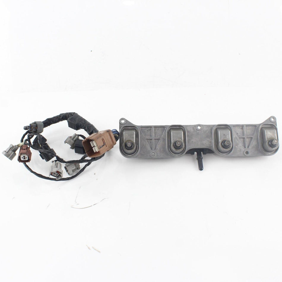 2007-2010 KAWASAKI  ZX-10R E8F  Fuel Injector Rail  - 597478-0006